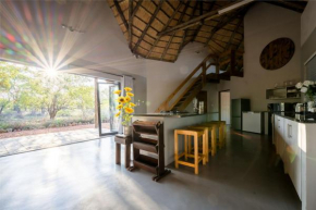 Raptors Luxury Farmhouse